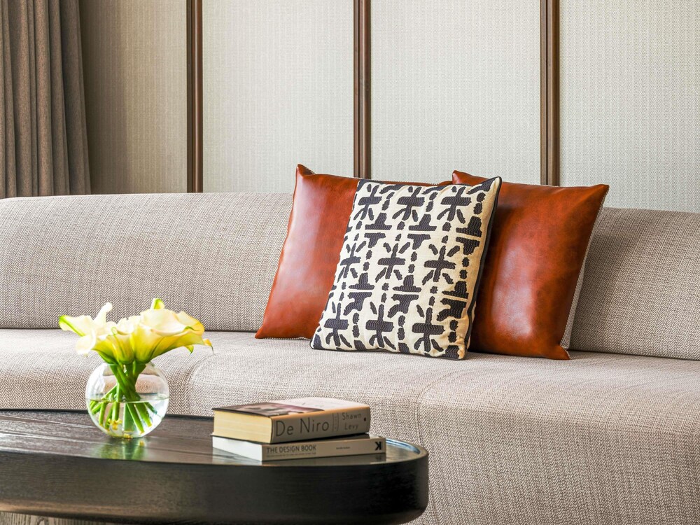 SUITE SIGNATURE SALON, 1 King, salón independiente y 2 balcones del hotel Fairmont Singapore (sg Clean). Foto 4