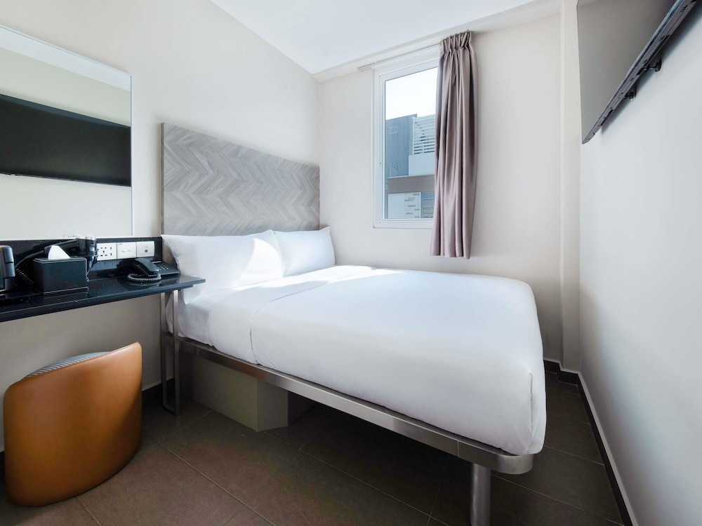 Habitación Superior con 1 cama doble del hotel Ibis Budget Singapore Ruby. Foto 1