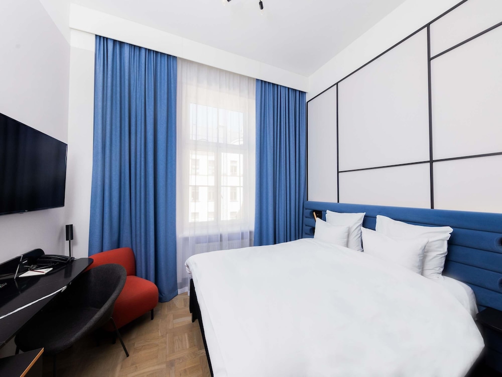 Habitación Clásica con 1 cama doble del hotel TRIBE Riga City Centre. Foto 10