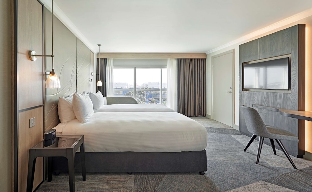 Habitación familiar del hotel Hyatt Place London Heathrow Airport. Foto 1