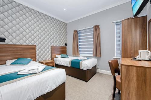 Habitación familiar 1 Cama Individual 1 Cama doble del hotel King Solomon