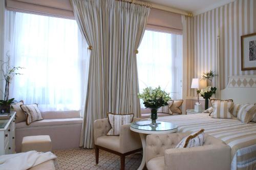 Habitación Triple del hotel The Montague On The Gardens