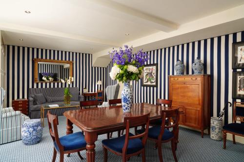 Suite Familiar del hotel The Montague On The Gardens. Foto 1