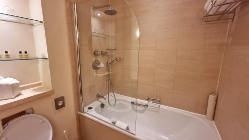 Habitación Doble Executive del hotel The Park City Grand Plaza Kensington. Foto 15