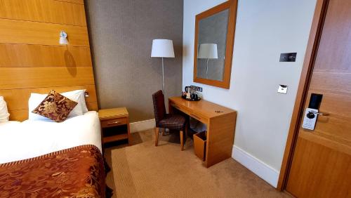 Habitación Triple Executive del hotel The Park City Grand Plaza Kensington. Foto 5