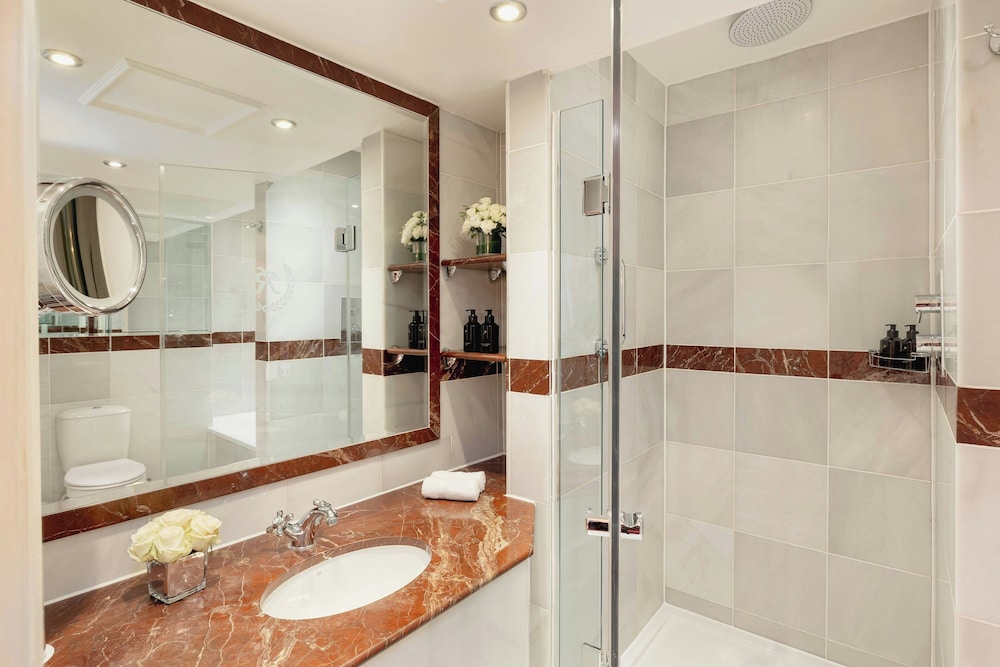 Suite familiar del hotel The Rubens At The Palace. Foto 2