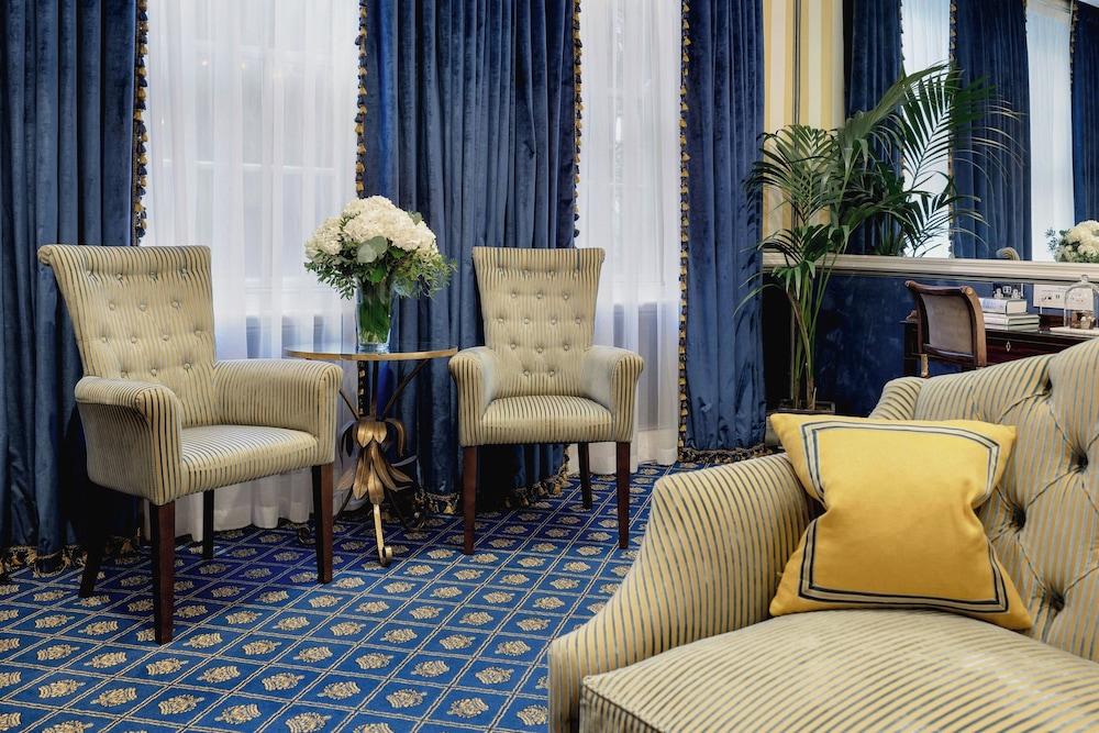 Suite familiar del hotel The Rubens At The Palace. Foto 7