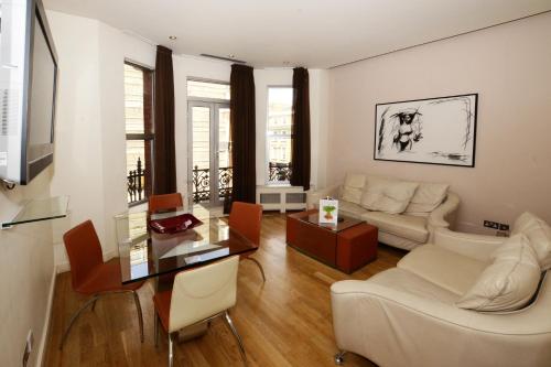 Apartamento grande de 1 dormitorio del hotel The Harrington Collection. Foto 6