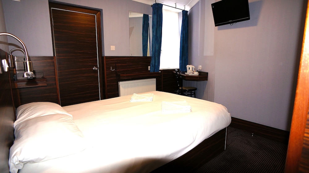 Habitación doble del hotel Crestfield. Foto 7