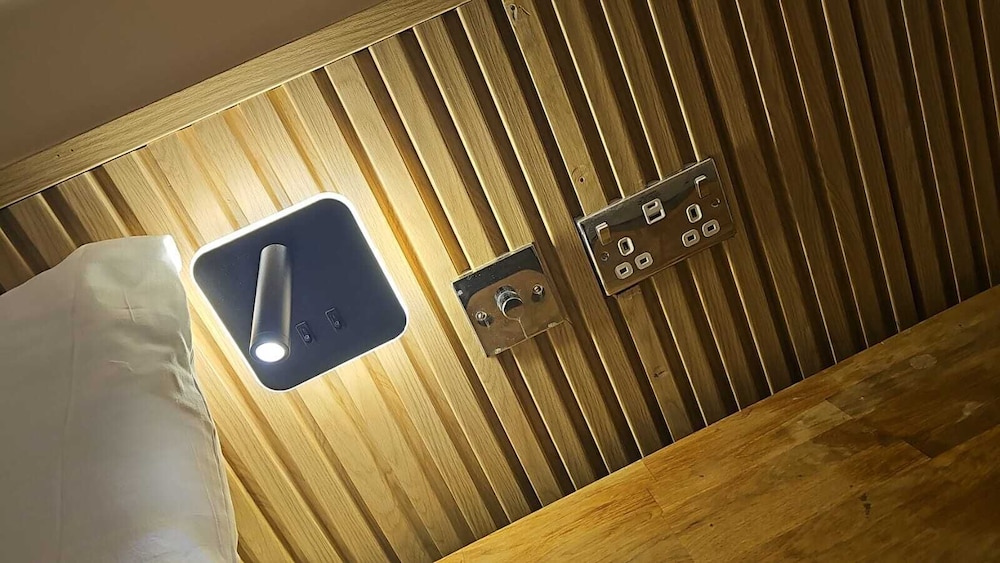 Habitación doble (Ensuite Double Room) del hotel Exhibition Court Hotel 4. Foto 16