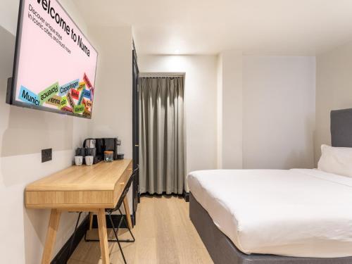 Habitación Doble del hotel Sonder Chelsea Green. Foto 5