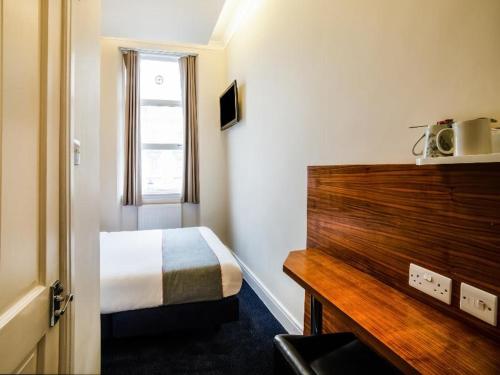 Habitación Doble Pequeña del hotel The Park. Foto 5