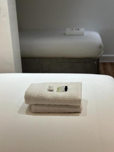 Habitación Triple Deluxe del hotel The Park. Foto 12