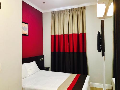 Habitación Doble del hotel Royal Cambridge. Foto 6