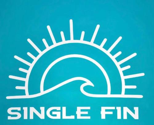 Cama en habitación compartida femenina de 6 camas del hotel Single Fin Hostel