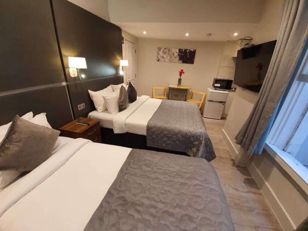 Habitación triple del hotel W6 Hammersmith