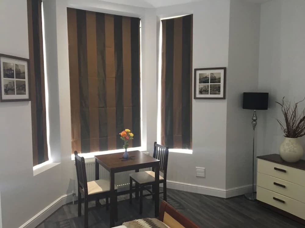 Estudio ejecutivo del hotel W6 Hammersmith. Foto 4