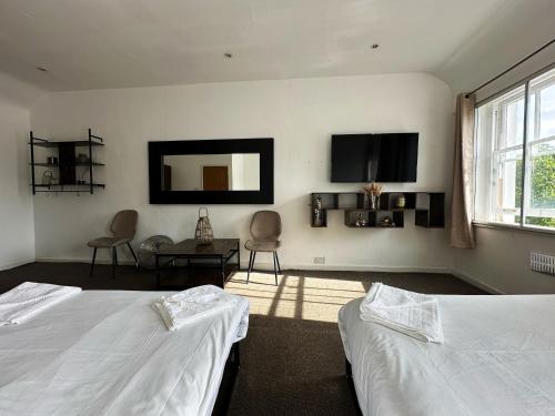 Habitación Cuádruple Estándar del hotel OYO Somerset Baker Street London