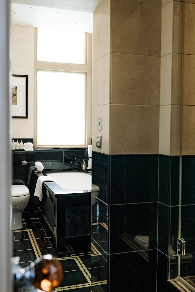 Suite junior del hotel St. James and Club Mayfair. Foto 10