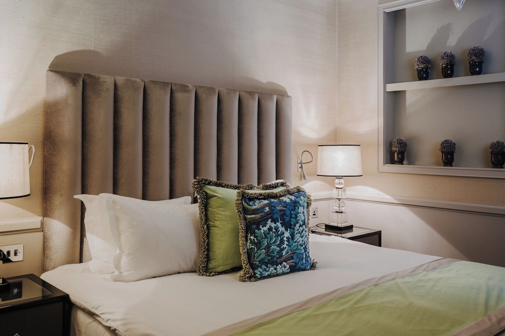 Habitación superior del hotel St. James and Club Mayfair. Foto 5
