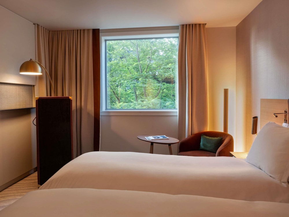 Habitación Classic con 2 camas individuales del hotel Sofitel Luxembourg Le Grand Ducal. Foto 5