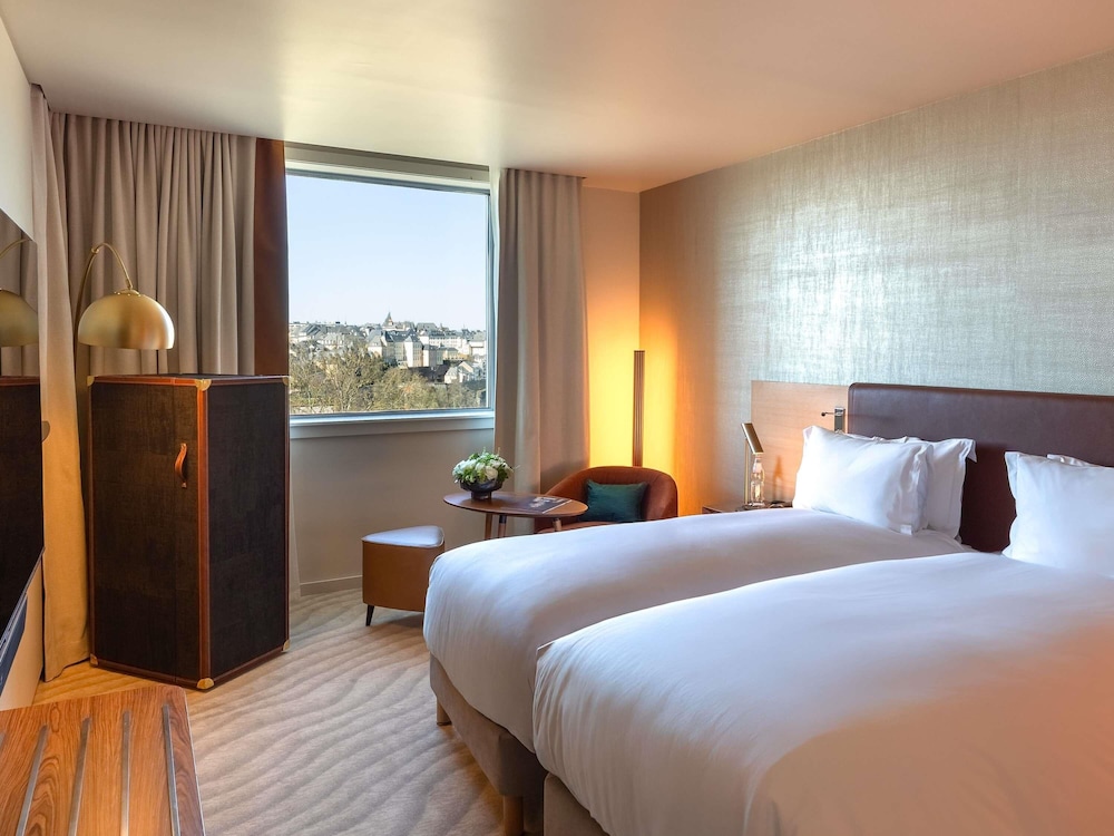 Habitación Classic con 2 camas individuales del hotel Sofitel Luxembourg Le Grand Ducal. Foto 9