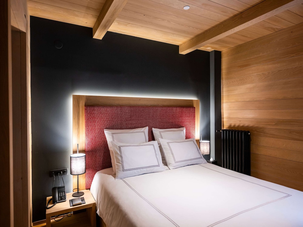 Suite del hotel Swissôtel Resort Kolasin. Foto 1