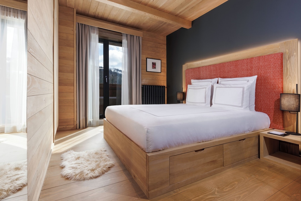 Suite del hotel Swissôtel Resort Kolasin. Foto 2