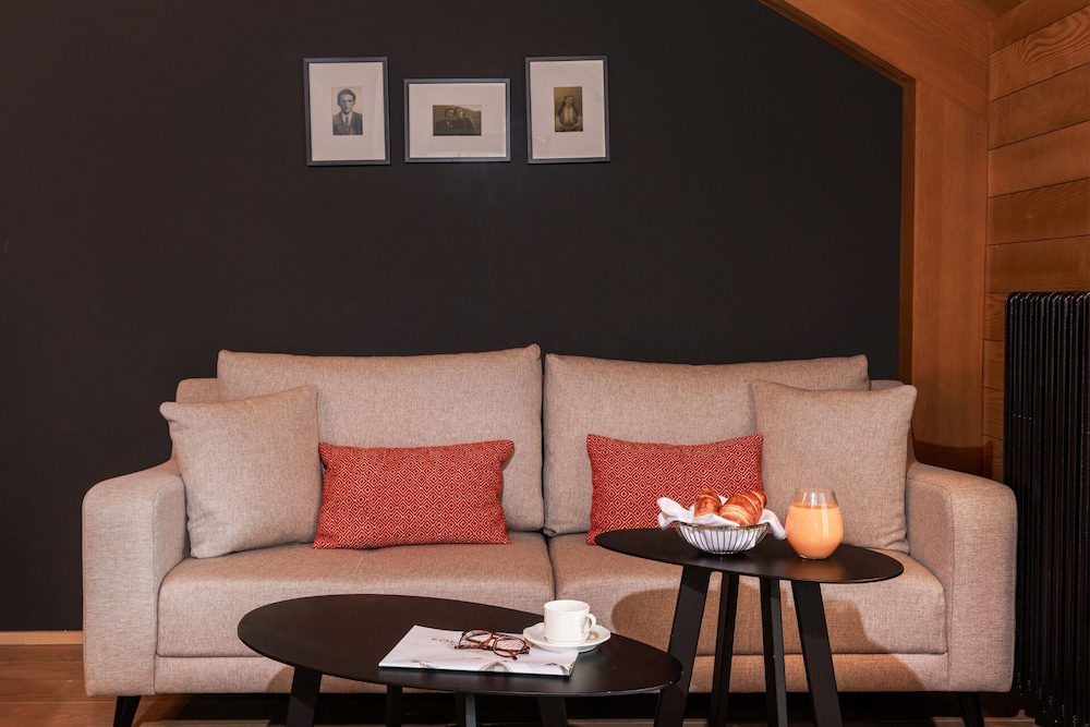 Suite del hotel Swissôtel Resort Kolasin. Foto 4