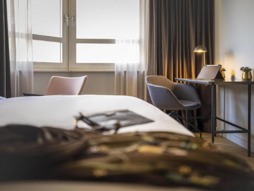 Habitación Superior con cama extragrande del hotel Am Konzerthaus - MGallery Collection