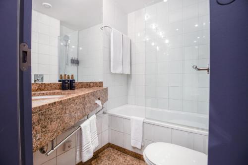 Habitación Premier Urban del hotel K+k Central Prague. Foto 5