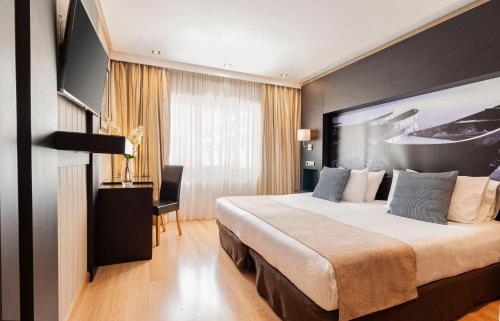 Habitación Individual Premium del hotel Oh Nice Ulises Ceuta