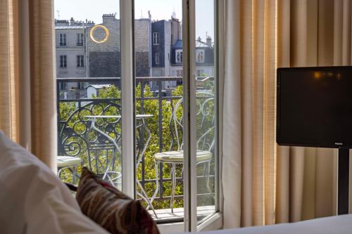 Prestige Double Room with Balcony del hotel De Banville