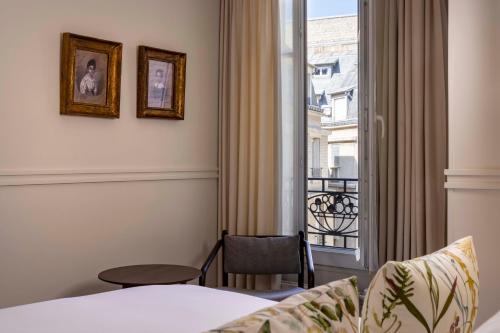 Habitación Doble Clásica del hotel De Banville. Foto 4