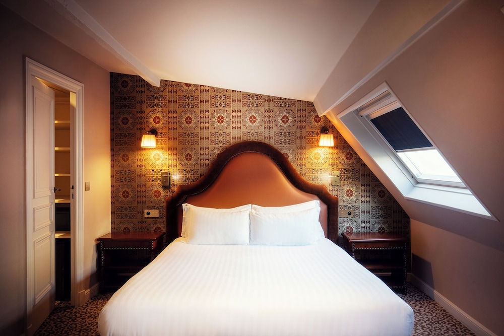 Habitación Signature doble, sauna del hotel Odeon Saint Germain