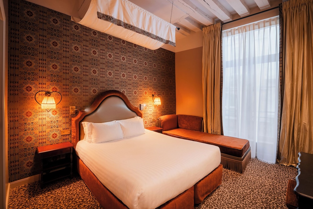 Habitación Familiar para 6 personas del hotel Odeon Saint Germain. Foto 2