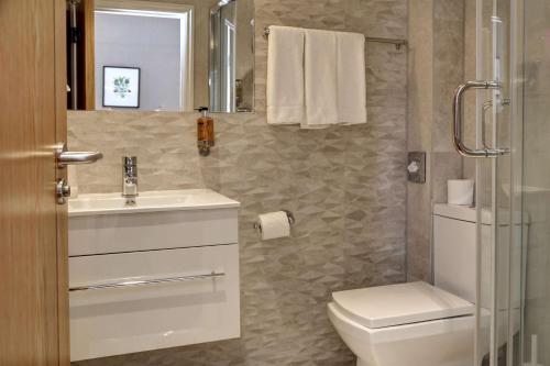 Habitación Estándar - 1 cama doble y 1 cama individual - No fumadores del hotel Best Western Buckingham Palace Rd. Foto 1