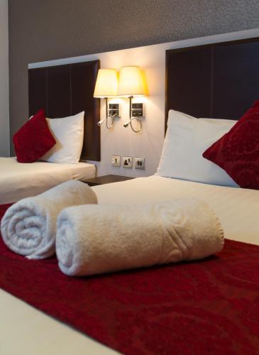 Habitación Estándar - 1 cama doble y 1 cama individual - No fumadores del hotel Best Western Buckingham Palace Rd. Foto 2