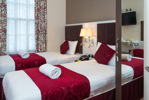 Habitación Doble Estándar - 2 camas del hotel Best Western Buckingham Palace Rd. Foto 2