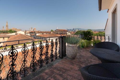Suite Junior con terraza del hotel Eurostars Florence Boutique. Foto 1