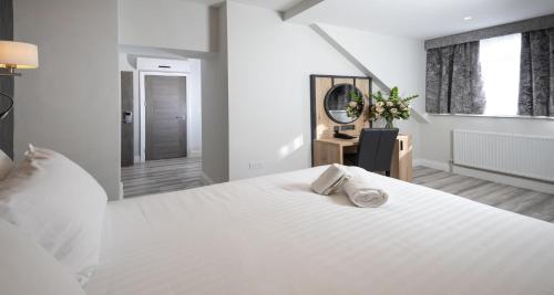 Estudio con cama extragrande del hotel Best Western Chiswick Palace and Suites. Foto 2