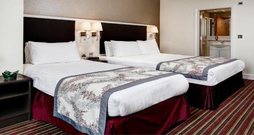 Habitación Triple Estándar del hotel Best Western Chiswick Palace and Suites. Foto 1