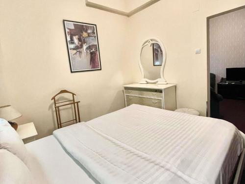 Suite Junior del hotel ibis Styles Dunarea Galati. Foto 2