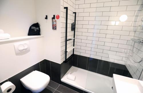 Habitación Doble Estándar del hotel Ibis Bourgoin Jallieu Medipole. Foto 2