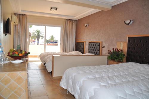 Habitación Cuádruple del hotel Club Al Moggar. Foto 1