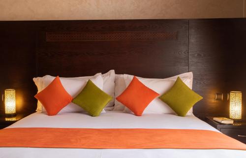 Habitación Cuádruple de Lujo del hotel Dellarosa Boutique and Spa. Foto 10