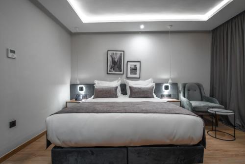 Habitación Deluxe del hotel Dominium Palace. Foto 1