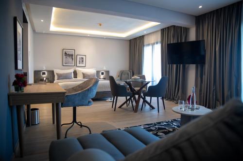 Suite Dominium del hotel Dominium Palace. Foto 1