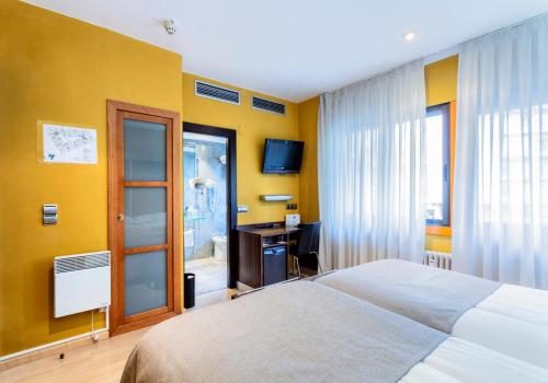 Habitación Doble - 2 camas del hotel Gran Via. Foto 8