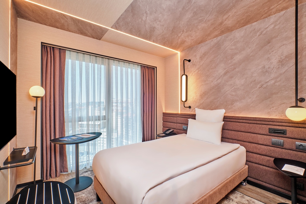 Habitación Economic con 1 cama individual del hotel Novotel Istanbul Bomonti